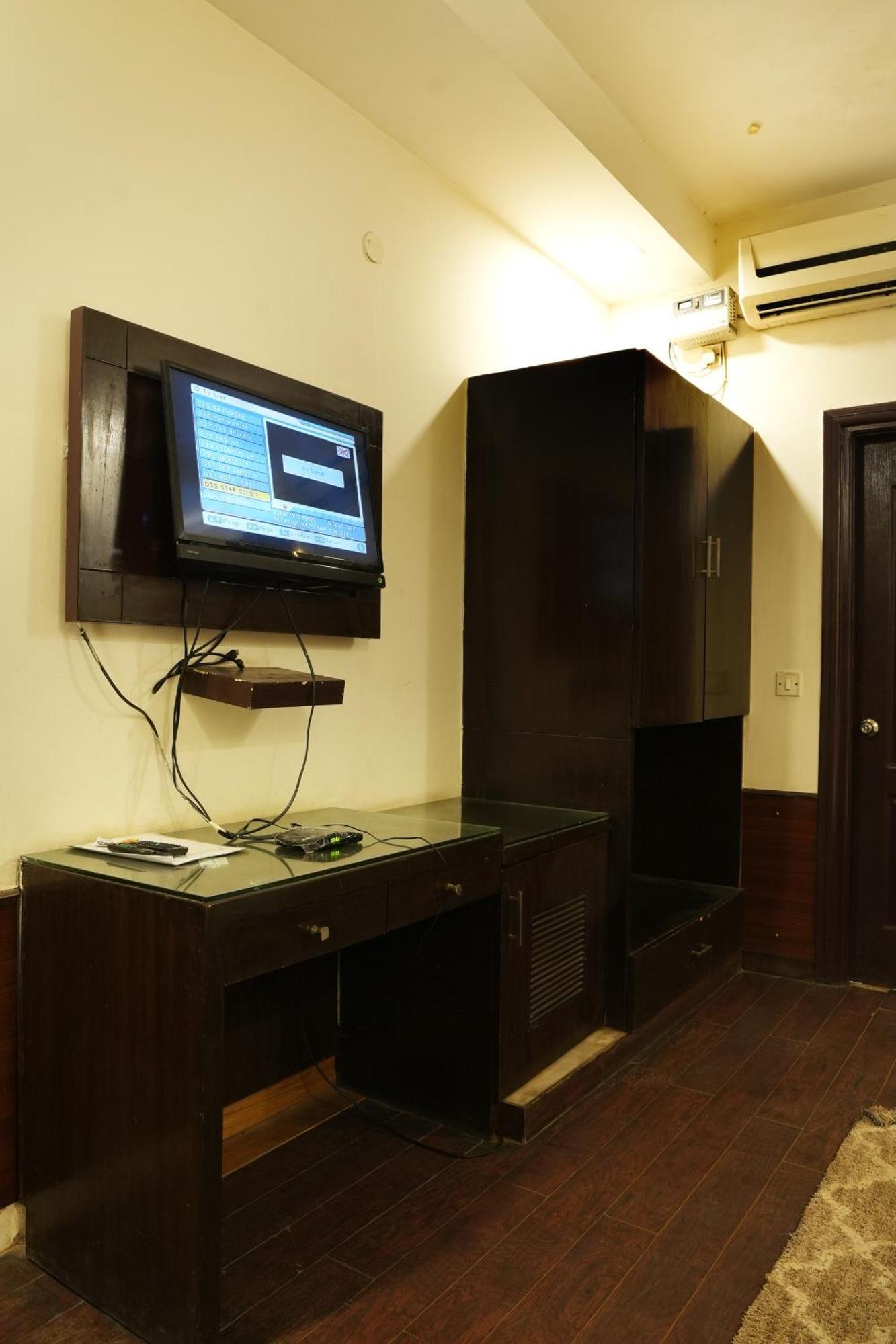 Hotel Elite Sector 45 I Gurgaon Central I Couple Friendly 外观 照片