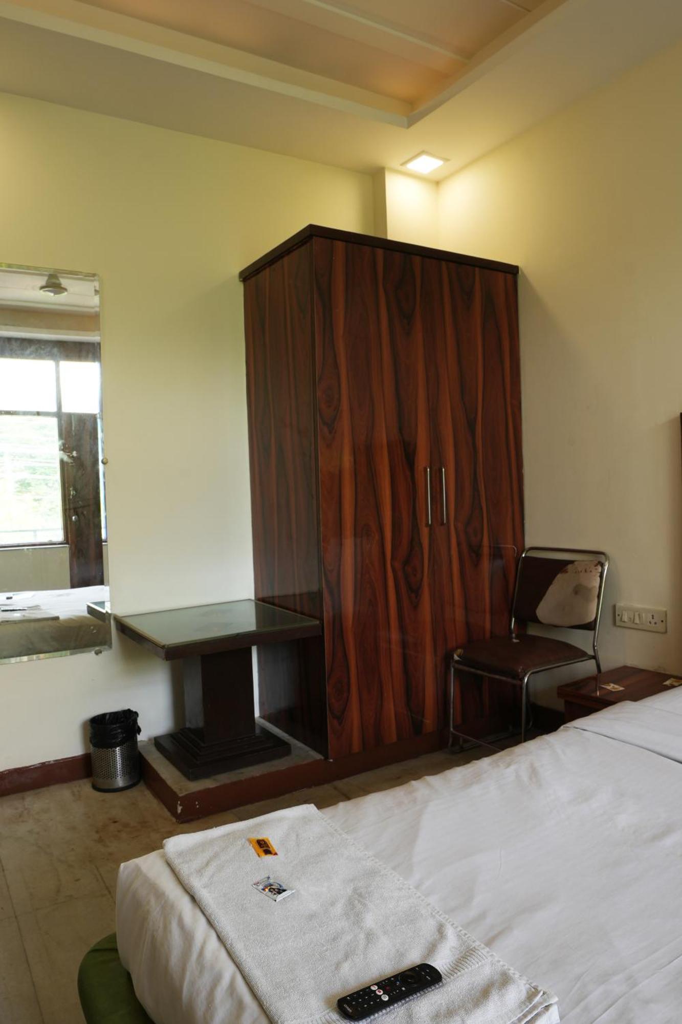 Hotel Elite Sector 45 I Gurgaon Central I Couple Friendly 外观 照片