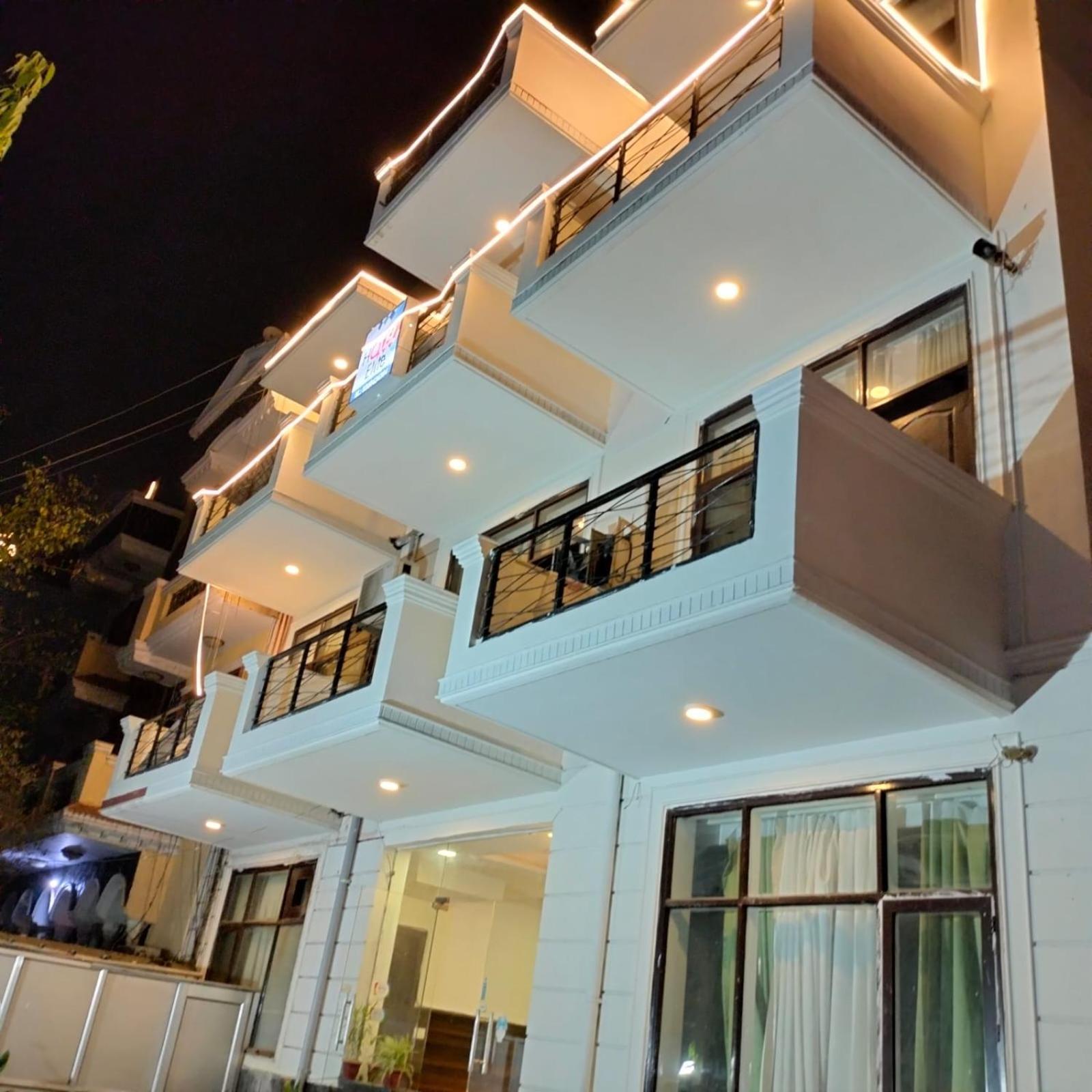 Hotel Elite Sector 45 I Gurgaon Central I Couple Friendly 外观 照片