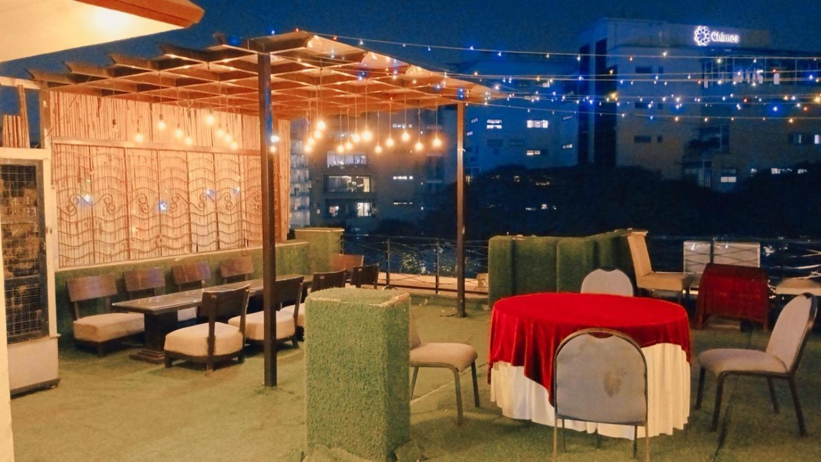 Hotel Elite Sector 45 I Gurgaon Central I Couple Friendly 外观 照片